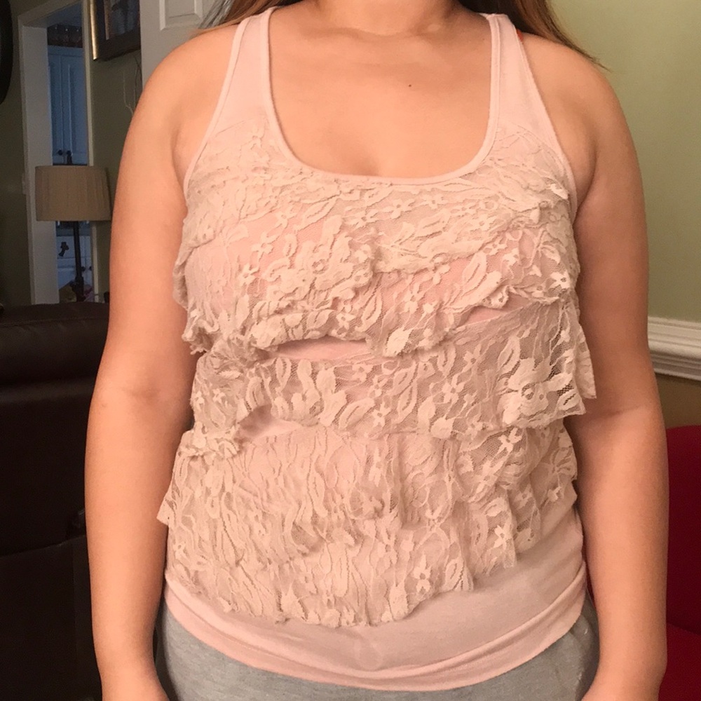 Lace front shirt in blush